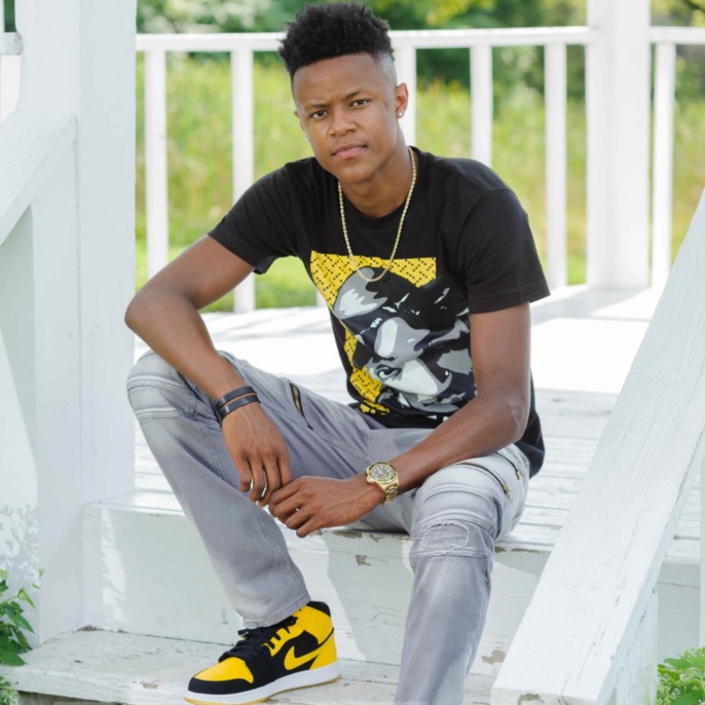 Meet your Posher, Ki-ng